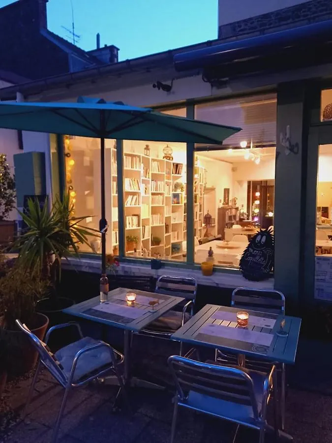 Hotel Saint-Quay Francia